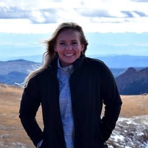 Meet your Posher, Kelli